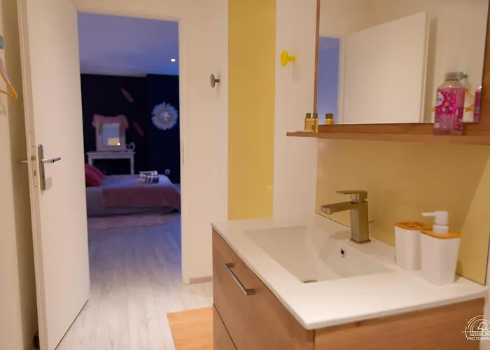 Le Cocoon & By Nancyintimelounge Нанси